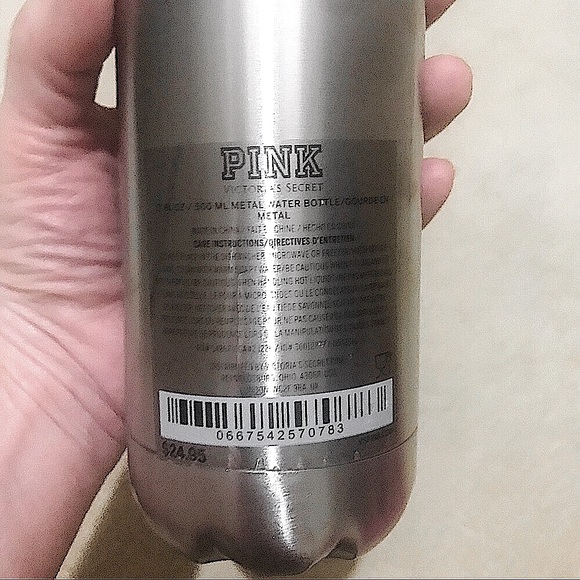 🆕🔥PINK BY VS SUPER CUTE METAL TIN TUMBLER SILVER&BLACK (PINK)ON THE TUMBLER!! - Picture 5 of 13